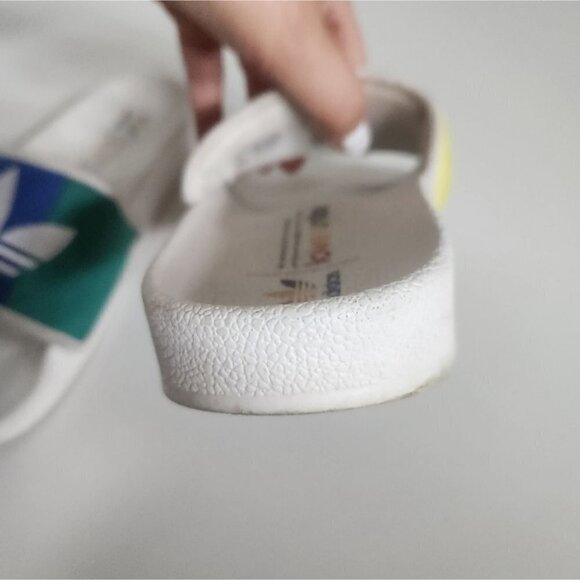 ADIDAS ORIGINALS | RainBow Multi Color Adilette Slides flip flops sz 5 - Picture 3 of 4